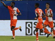 ഐഎസ്എല്‍: ഫൈനലുറപ്പിച്ച് ഗോവ, ആദ്യപാദ സെമിയില്‍ മുംബൈയെ മുക്കി (5-1)