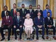 ലോകകപ്പ് ക്യാപ്റ്റന്മാര്‍ ബക്കിങ്ഹാം കൊട്ടരത്തിലെത്തി; രാജ്ഞിയുടെ ഹൃദ്യമായ സ്വീകരണം