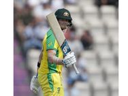 സ്മിത്ത് സെഞ്ച്വറിയില്‍ ഇംഗ്ലണ്ടിനെ വീഴ്ത്തി ഓസീസ്;എതിരാളികള്‍ക്ക് ലോക ചാംപ്യന്‍മാരുടെ മുന്നറിയിപ്പ്