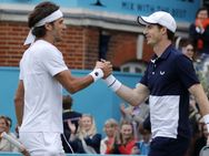 ടെന്നീസില്‍ നിന്നും വിരമിച്ച ആന്‍ഡി മറെ ജയത്തോടെ കോര്‍ട്ടില്‍ തിരിച്ചെത്തി