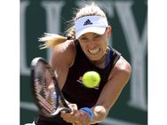 ഈസ്റ്റ്‌ബോണ്‍ ടെന്നിസ്: കിരീടപ്പോരാട്ടത്തിന് ആഞ്ചലിക് കെര്‍ബറും പ്ലിസ്‌കോവയും