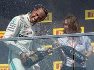 കനേഡിയന്‍ ഗ്രാന്റ്പ്രീയിലും ഹാമില്‍ട്ടന്‍ മുത്തം; വെറ്റലിന് തിരിച്ചടിയായി പെനാല്‍റ്റി