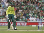 ഡീ കോക്കിനെ പുറത്താക്കാന്‍ കോലിയുടെ തന്ത്രം; ഫീല്‍ഡറെ മാറ്റി, ഡി കോക്ക് പുറത്ത്