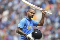 പരിക്കില്‍ വികാരഭരിതനായി ശിഖര്‍ ധവാന്‍; കവിതയുമായി സോഷ്യല്‍ മീഡിയയില്‍