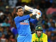 ഇന്ത്യയുടെ ഫിനിഷര്‍ തുടരണം, ഇനിയും കളിക്കണം, ബിസിസിഐയുടെ അഭ്യര്‍ത്ഥന ഇങ്ങനെ