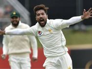 പാക്കിസ്ഥാന്‍ സൂപ്പര്‍ ബൗളര്‍ ആമിര്‍ മറ്റൊരു രാജ്യത്തേക്ക് സ്ഥിര താമസത്തിനൊരുങ്ങുന്നു; ആരാധകര്‍ക്ക് ആശങ്ക