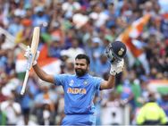 രോഹിത് ശര്‍മയുടെ സിക്‌സര്‍ ദേഹത്തുകൊണ്ടു; ആരാധികയ്ക്ക് ലഭിച്ചത് അവിശ്വസനീയ സമ്മാനം