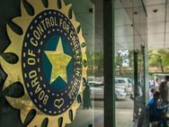 ബിസിസിഐയുടെ വരുമാനം വെട്ടിക്കുറയ്ക്കാന്‍ ഐസിസി, കാരണമിതാണ്