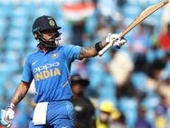 റെക്കോര്‍ഡ് ബുക്കില്‍ വീണ്ടും കോലി, തകര്‍ന്നത് 26 വര്‍ഷം ഇളകാതെ നിന്ന റെക്കോര്‍ഡ്