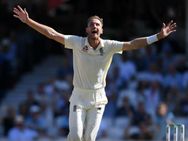 ആഷസ്: വേഡിന്റെ സെഞ്ച്വറി പാഴായി; ഓസ്‌ട്രേലിയയെ 135 റണ്‍സിന് തകര്‍ത്ത് ഇംഗ്ലണ്ട്