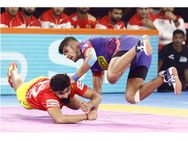 പ്രോ കബഡി ലീഗ്; വിജയക്കുതിപ്പ് തുടര്‍ന്ന് ദബാംഗ് ഡല്‍ഹി, പൈറേറ്റ്‌സിനും ജയം