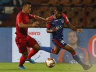 ISL: ചാംപ്യന്‍മാരെ പിടിച്ചുകെട്ടി നോര്‍ത്ത് ഈസ്റ്റ് (0-0), അവസരങ്ങള്‍ പാഴാക്കി ഇരുടീമും