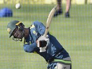 ആരാധകര്‍ക്ക് ഞെട്ടല്‍; ക്രിക്കറ്റില്‍ നിന്ന് അവധിയെടുത്ത് മാക്‌സ്‌വെല്‍