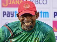 മൂന്നു വര്‍ഷം മുമ്പ് പുറത്താക്കി, സിമ്മണ്‍സ് വീണ്ടും അതേ റോളില്‍... പുതിയ വിന്‍ഡീസ് കോച്ച്