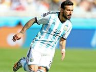 മുന്‍ അര്‍ജന്റീന ഫുട്‌ബോള്‍ താരം ലാവേസി വിരമിക്കല്‍ പ്രഖ്യാപിച്ചു