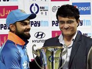 പിങ്ക് ടെസ്റ്റ്: വല്ലപ്പോഴും കളിച്ചാല്‍ മതിയെന്ന് കോലി, എല്ലാ പരമ്പരയിലും വേണമെന്ന് ഗാംഗുലി