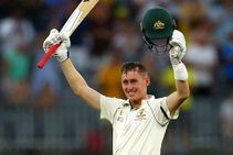 നിലയുറപ്പിച്ച് ലാബുഷാനെ, കിവീസിനെതിരേ ഓസീസിന് ഭേദപ്പെട്ട തുടക്കം