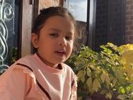 കണ്ടു ഞാന്‍ കണ്ണനേ കായാമ്പൂ വര്‍ണനെ... വീണ്ടും മലയാളം പാട്ടുപാടി വൈറലായി സിവ ധോണി