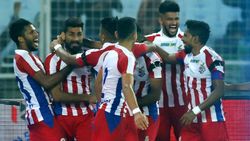 ISL: ഇഞ്ചുറി ടൈം ഗോളില്‍ എടിക്കെ... നോര്‍ത്ത് ഈസ്റ്റിന്റെ പ്രതിരോധപ്പൂട്ട് തകര്‍ത്തു (1-0)