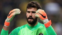 സാംബാ പുരസ്‌കാര നിറവില്‍ അലിസണ്‍ ബെക്കര്‍, നേട്ടം സഹതാരത്തെ മറികടന്ന്