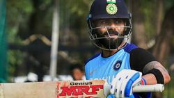 ആദ്യ ടി20: ഡെക്കായില്ലെങ്കില്‍ കോലി കിങാവും... ലോക റെക്കോര്‍ഡ്!! വെല്ലുവിളിക്കാന്‍ ഹിറ്റ്മാനില്ല