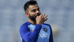 ഇന്ത്യ vs ന്യൂസിലാന്‍ഡ്: അപൂര്‍വ്വ റെക്കോര്‍ഡിനരികെ കോലി... ഇന്ത്യയില്‍ നിന്ന് ആരുമില്ല!!