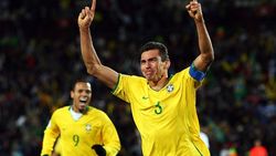 ബ്രസീലിന്റെ ലോകകപ്പ് ജേതാവ് ലൂസിയോ ഫുട്‌ബോളില്‍നിന്നും വിരമിച്ചു