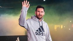 നെയ്മറിനുവേണ്ടി ബാഴ്‌സലോണ വിടാം; പുതുവര്‍ഷത്തില്‍ മെസ്സിയുടെ വാഗ്ദാനം