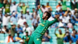 ടി20 ടീമില്‍ നിന്ന് തഴഞ്ഞു, പിസിബിയെ ട്രോളി അമീറിന്റെ പോസ്റ്റ്; വിവാദം ആകും മുമ്പെ ഡിലീറ്റ് ചെയ്തു