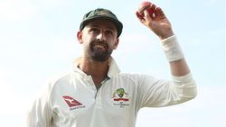 നാലുദിന ടെസ്റ്റിന്റെ ആരാധകനല്ല; ഐസിസി തീരുമാനം മാറ്റുമെന്നാണ് വിശ്വാസം: നഥാന്‍ ലയോണ്‍