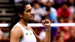 ഇന്തോനേഷ്യന്‍ മാസ്‌റ്റേഴ്‌സ്; സിന്ധു രണ്ടാം റൗണ്ടില്‍, ശ്രീകാന്തും സൈനയും പുറത്ത്