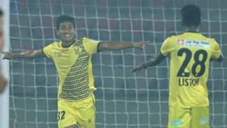 ISL: നോര്‍ത്ത് ഈസ്റ്റിനെ മുക്കി ഹൈദരാബാദ്, വമ്പന്‍ ജയത്തോടെ വിടവാങ്ങി (5-1)