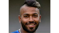 ഹാര്‍ദിക് ഹീറോടാ... നാല് സിക്‌സര്‍, മൂന്ന് വിക്കറ്റ്, ക്രിക്കറ്റിലേക്കു ഗംഭീര തിരിച്ചുവരവ്, വീഡിയോ