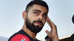 ലോഗോയും ചിത്രങ്ങളും നീക്കി ആര്‍സിബി... ടീം എന്തു ഭാവിച്ച്? നായകനായ തനിക്കു വിലയില്ലേയെന്ന് കോലി