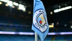 സിറ്റിയെ കാത്തിരിക്കുന്നത് വമ്പന്‍ കെണി; 2014ലെ ഇപിഎല്‍ കിരീടവും നഷ്ടമായേക്കും?