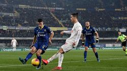 കിളവനെന്ന് വിളിച്ചവര്‍ക്ക് മറുപടി; ഗോള്‍വേട്ടയില്‍ റെക്കോര്‍ഡുമായി ക്രിസ്റ്റിയാനോ