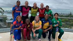 വനിതകളുടെ ടി20 ലോകകപ്പ്: ഇന്ത്യ x ഓസീസ്, ചാംപ്യന്‍മാരെ ഞെട്ടിക്കാന്‍ ഇന്ത്യ