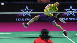 പിബിഎല്‍; തായ് സുവിന് മുന്നില്‍ സിന്ധു വീണു, ഹൈദരാബാദിന് തോല്‍വി