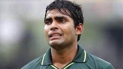 പാക്കിസ്ഥാന്‍ ക്രിക്കറ്റ് താരം ഉമര്‍ അക്മലിനെ സസ്‌പെന്‍ഡ് ചെയ്തു