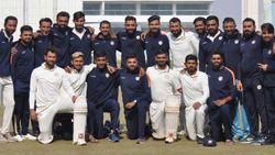 രഞ്ജി ട്രോഫി: കാത്തിരിപ്പ് തീര്‍ന്നു, ബംഗാളിനെ വീഴ്ത്തി സൗരാഷ്ട്രയ്ക്കു കന്നിക്കിരീടം