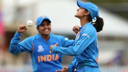 വനിതകളുടെ ടി20 ലോകകപ്പ്: സെമി ലൈനപ്പായി... ഇന്ത്യക്കു ഇംഗ്ലണ്ട്, ഓസീസ് ദക്ഷിണാഫ്രിക്കയ്‌ക്കെതിരേ