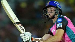 വെട്ടിക്കുറച്ചാലും ഓക്കെ, നടന്നാല്‍ മതി... ഐപിഎല്‍ പ്രതീക്ഷ കൈവിടാതെ വെടിക്കെട്ട് താരം