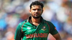 മൊര്‍താസയും ഷാക്കിബും ബംഗ്ലാദേശിന്റെ കരാര്‍ പട്ടികയില്‍നിന്നും പുറത്ത്