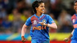 വനിതാ ക്രിക്കറ്റില്‍ ഇന്ത്യയുടെ ആദ്യ ഡബിള്‍ സെഞ്ച്വറി ആര്‍ക്ക്? പ്രവചിച്ച് പൂനം യാദവ്