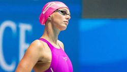 വീടിനകം സ്വിമ്മിങ് പൂളാക്കി റഷ്യയുടെ ഒളിംപിക് താരം!! വൈറലായി വീഡിയോ