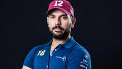 IPL: ലേലത്തില്‍ ഉയര്‍ന്ന വില... ആ താരം തീര്‍ന്നു! അവര്‍ നിങ്ങളെ വലിച്ചു വീഴ്ത്താന്‍ ശ്രമിക്കും- യുവി