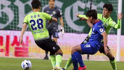 കൊറിയയെ കണ്ടു പഠിക്കാം... കെ ലീഗിന് കിക്കോഫ്, മല്‍സരം അടച്ചിട്ട സ്റ്റേഡിയത്തില്‍