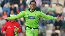 10 വര്‍ഷം ബൗള്‍ ചെയ്തു, ഒറ്റ തവണ പോലും അദ്ദേഹത്തെ പുറത്താക്കാനായില്ല! - വെളിപ്പെടുത്തി അക്തര്‍