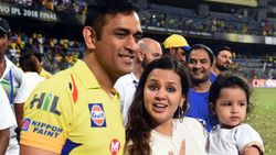 ധോണി വിരമിച്ചു, ട്വിറ്ററില്‍ ട്രെന്‍ഡിങ്! ആഞ്ഞടിച്ച് സാക്ഷി, ആളുകളുടെ മനോനില തെറ്റി