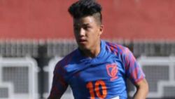 ISL: പുതിയ മിഡ്ഫീല്‍ഡറെ നോട്ടമിട്ട് മഞ്ഞപ്പട, ഗിവ്‌സണ്‍ സിങ് ബ്ലാസ്റ്റേഴ്‌സിലേക്കു വന്നേക്കും